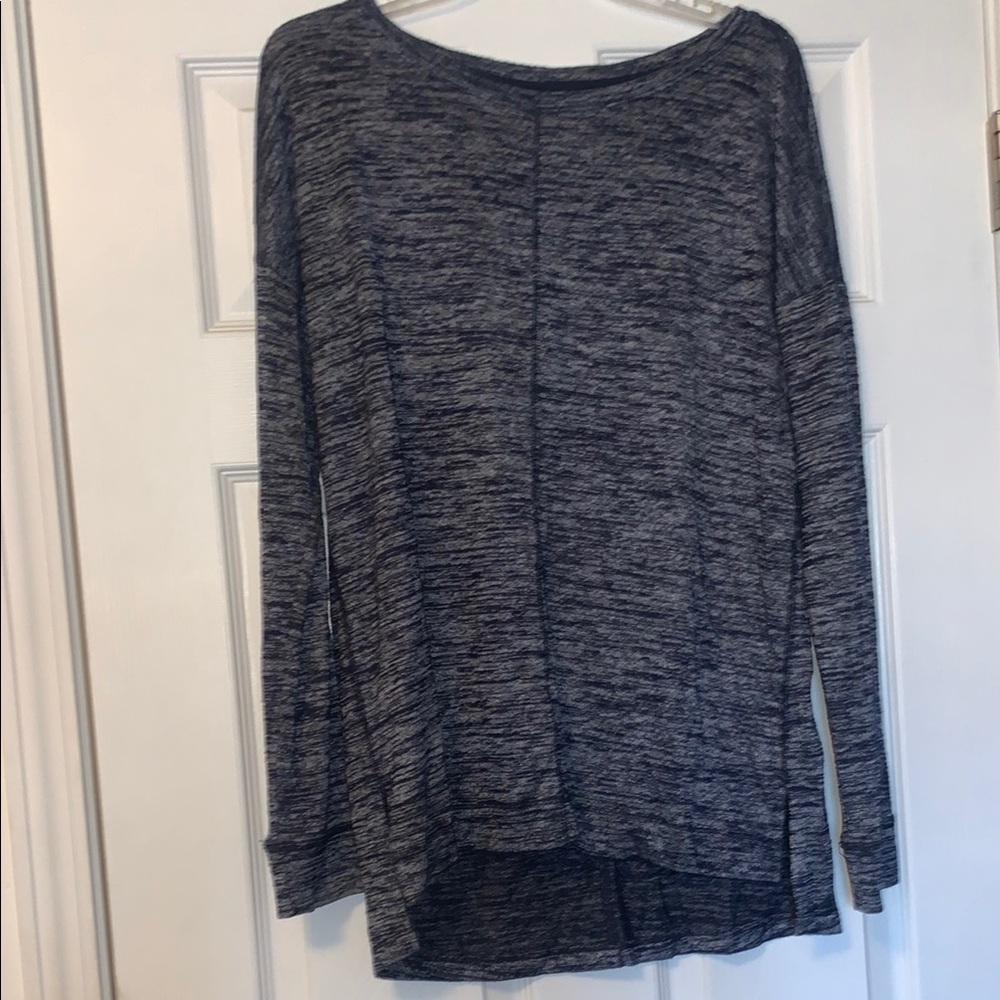 Lou & Grey Heathered Blue Long Sleeve Tunic Top